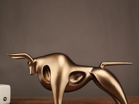 Modern Abstract Golden Calf Bull Resin Sculpture Statue Home Decoration Fashion